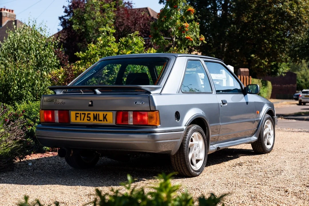 1988 Ford Escort - Image 2 of 31