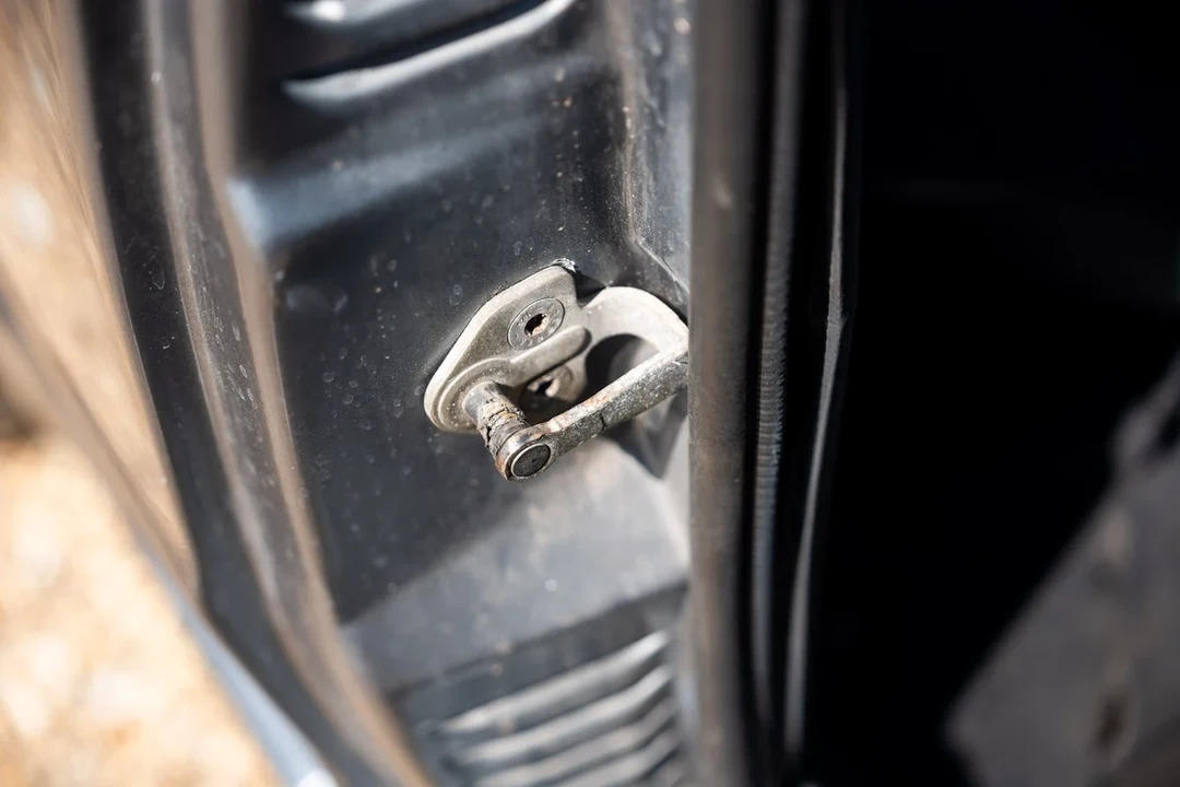 1988 Ford Escort - Image 30 of 31