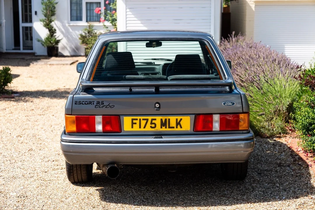 1988 Ford Escort - Image 14 of 31