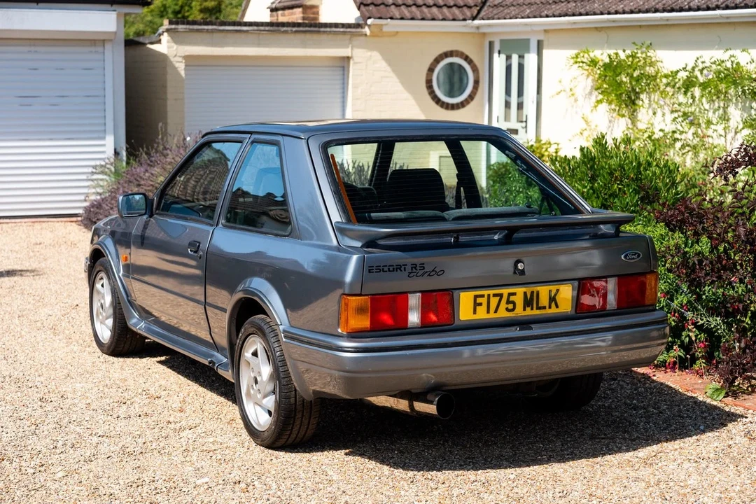 1988 Ford Escort - Image 17 of 31