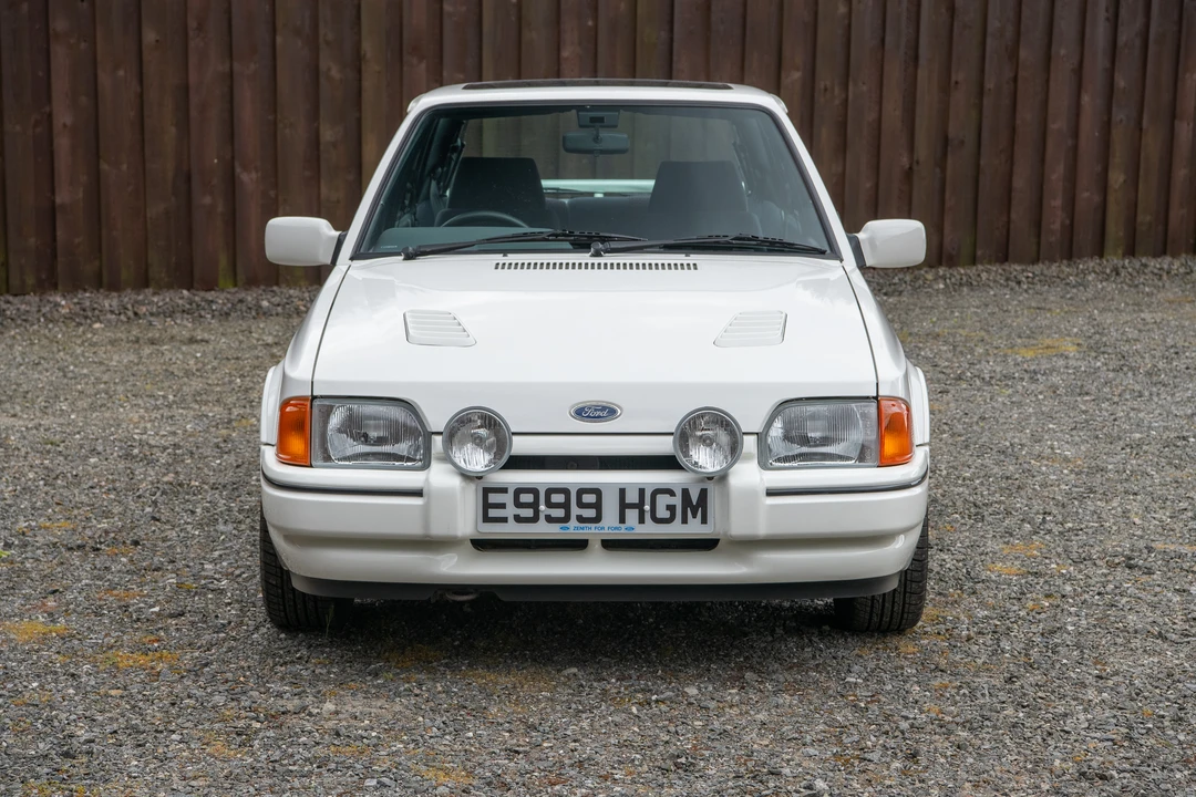 1988 Ford Escort RS Cosworth - Image 11 of 31