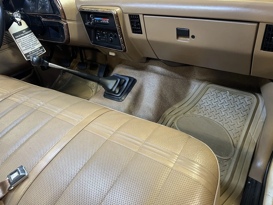 1988 Ford F-Series 8th Gen - Image 15 of 21