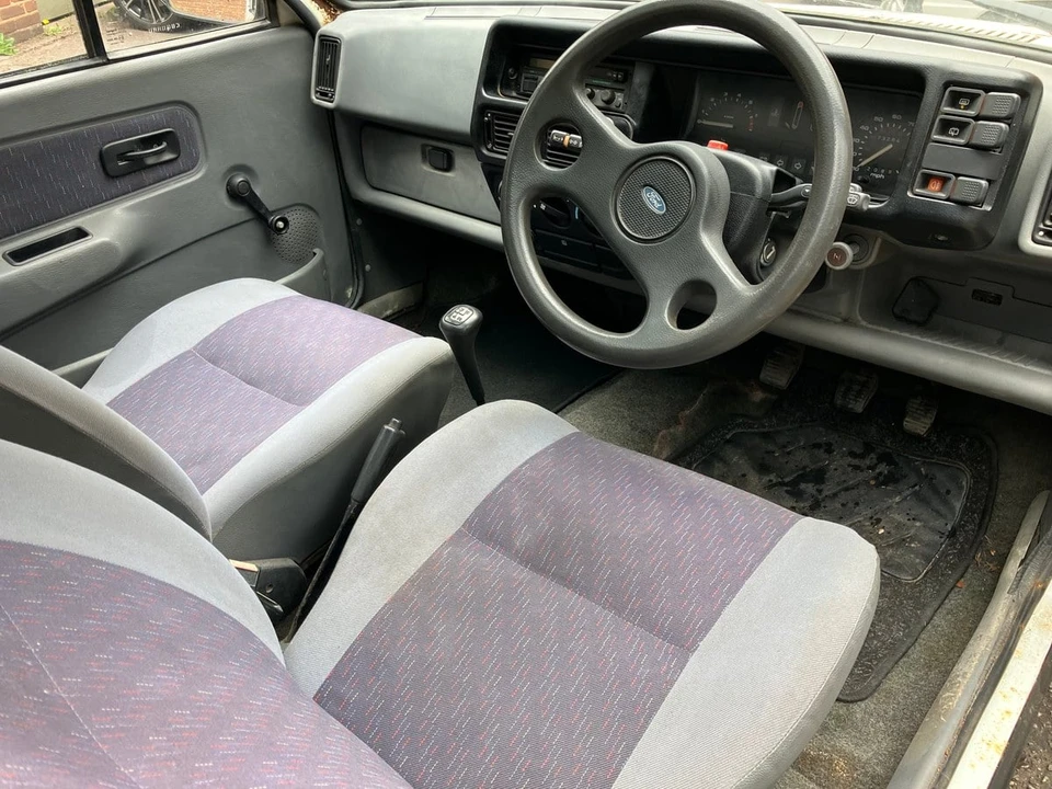 1988 Ford Fiesta - Image 17 of 30