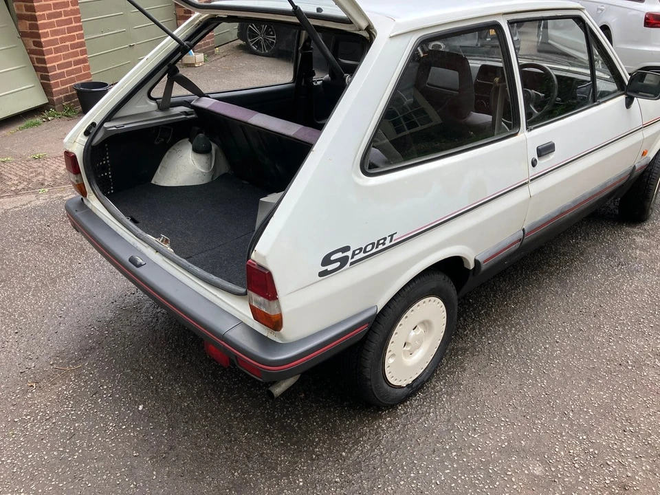1988 Ford Fiesta - Image 26 of 30