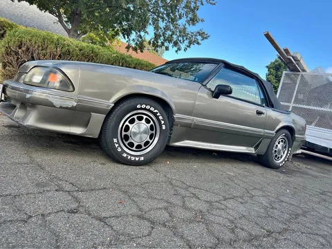 1988 Ford Mustang GT Convertible