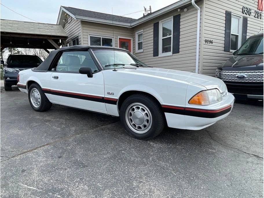 1988 Ford Mustang 3rd Gen - Image 3 of 18