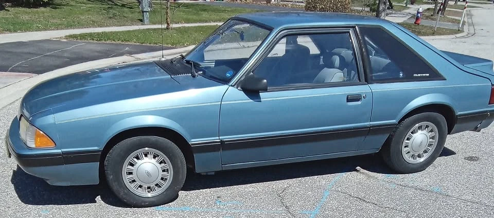 1988 Ford Mustang 3rd Gen - Image 4 of 9