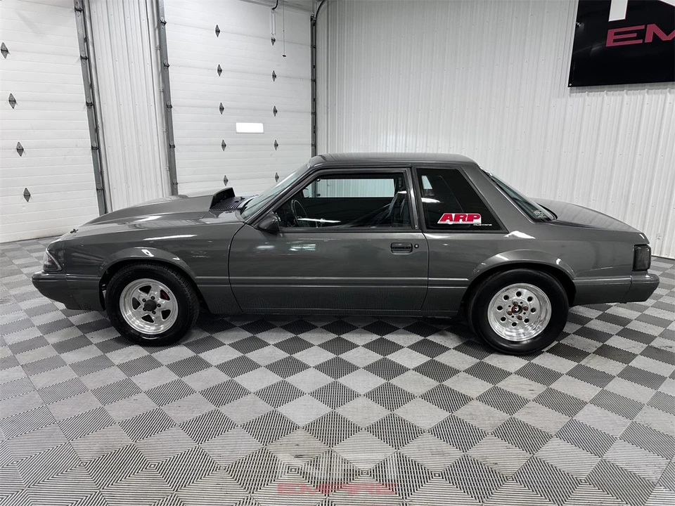 1988 Ford Mustang 3rd Gen - Image 2 of 31