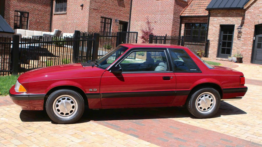 1988 Ford Mustang 3rd Gen - Image 2 of 31