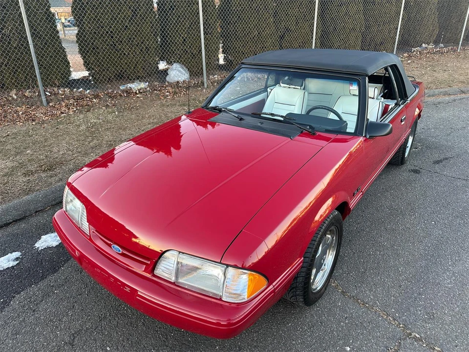 1988 Ford Mustang 3rd Gen - Image 3 of 31