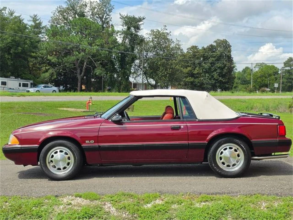 1988 Ford Mustang 3rd Gen - Image 13 of 31