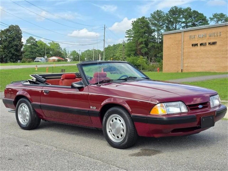 1988 Ford Mustang 3rd Gen - Image 5 of 31