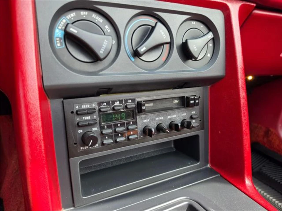 1988 Ford Mustang 3rd Gen - Image 23 of 31