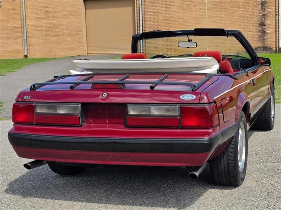 1988 Ford Mustang 3rd Gen - Image 8 of 31