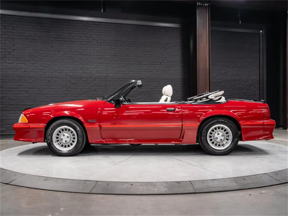 1988 Ford Mustang 3rd Gen - Image 12 of 31