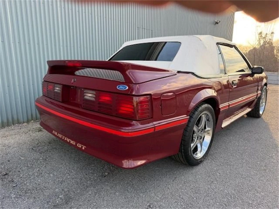 1988 Ford Mustang 3rd Gen - Image 9 of 30