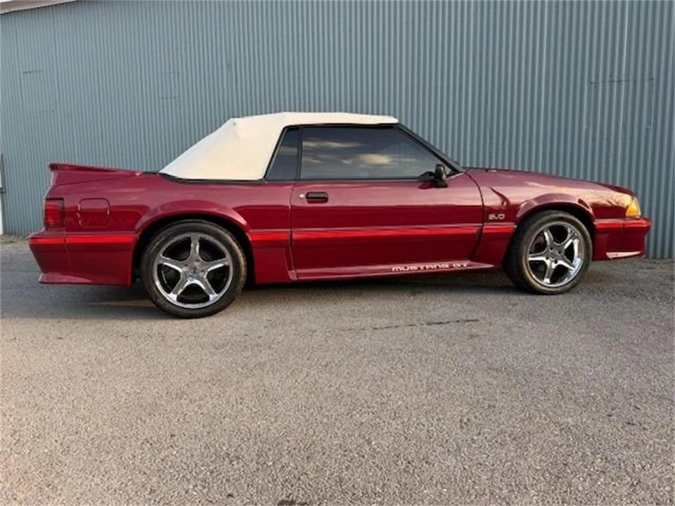 1988 Ford Mustang 3rd Gen - Image 5 of 30