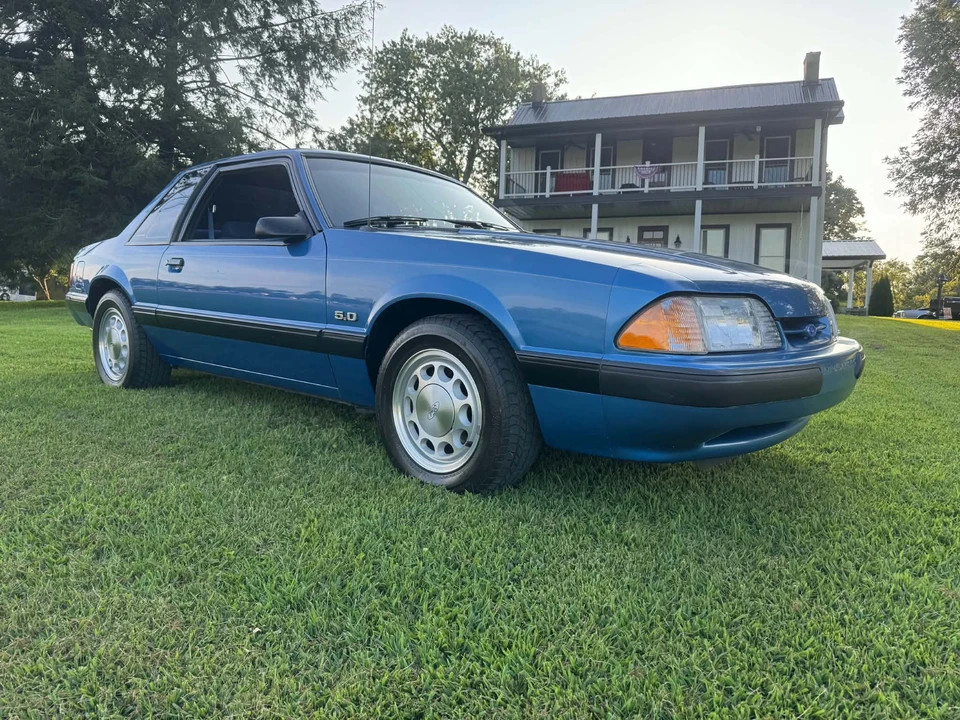1988 Ford Mustang 3rd Gen - Image 6 of 31
