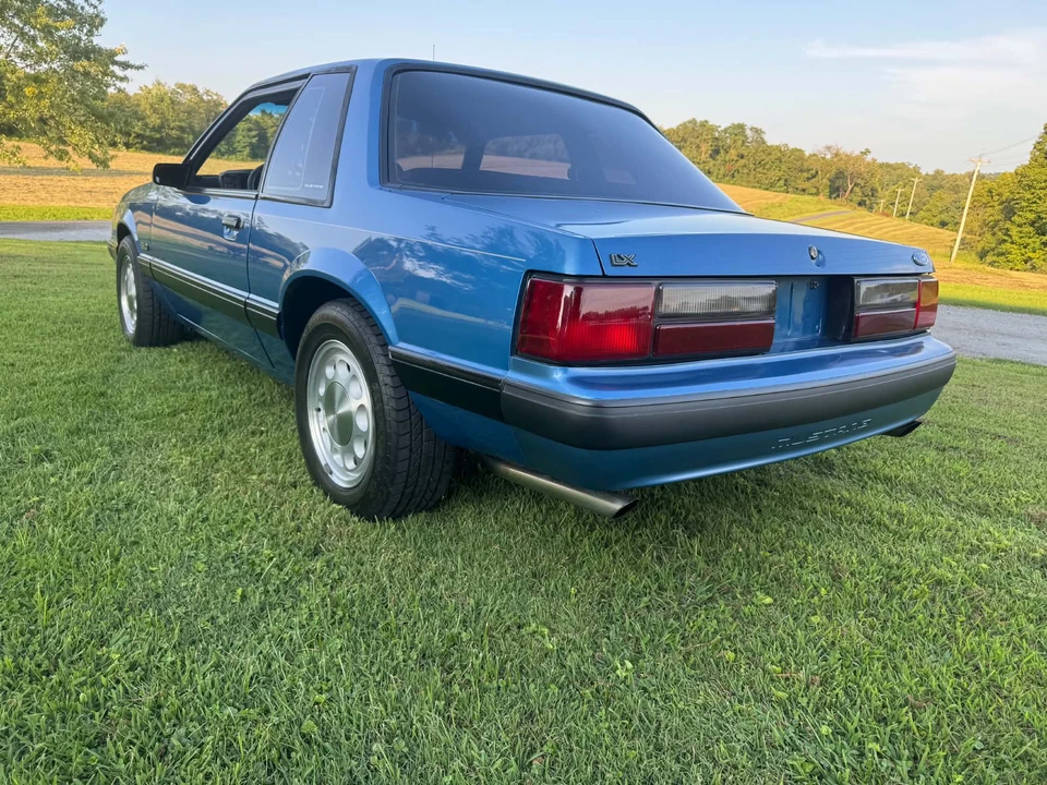 1988 Ford Mustang 3rd Gen - Image 4 of 31