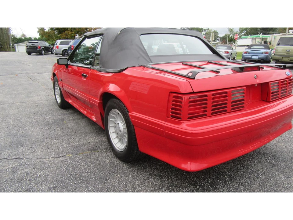 1988 Ford Mustang GT 3rd Gen - Image 13 of 31