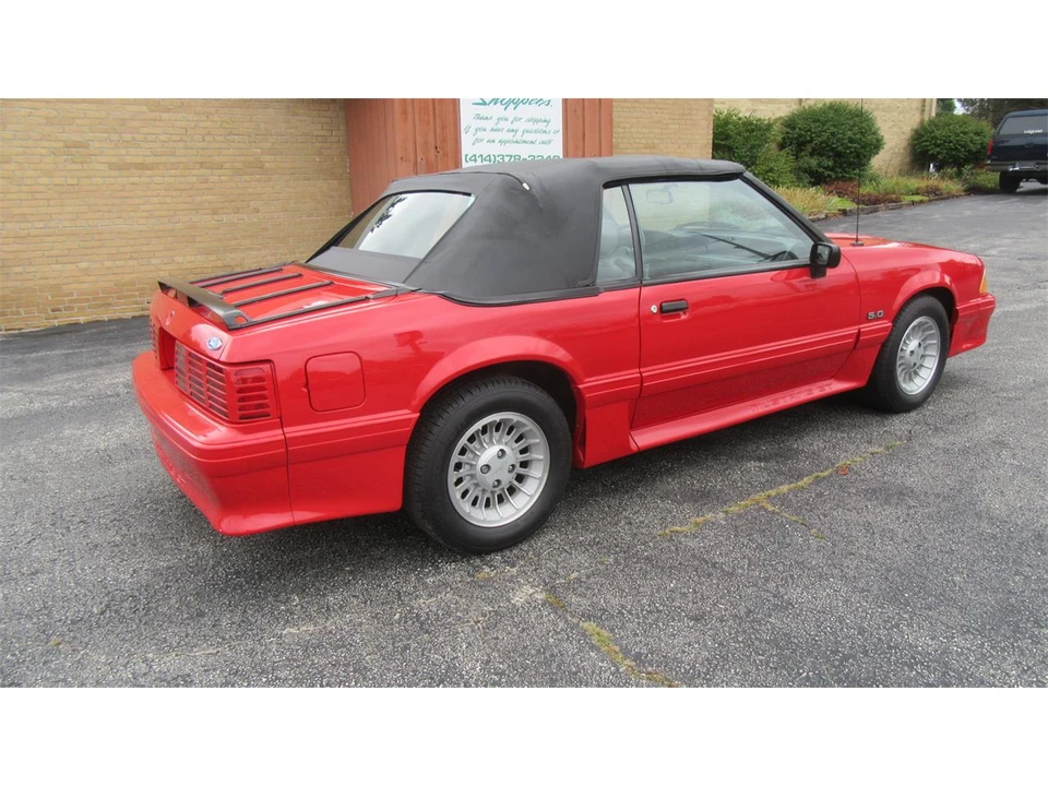 1988 Ford Mustang GT 3rd Gen - Image 17 of 31