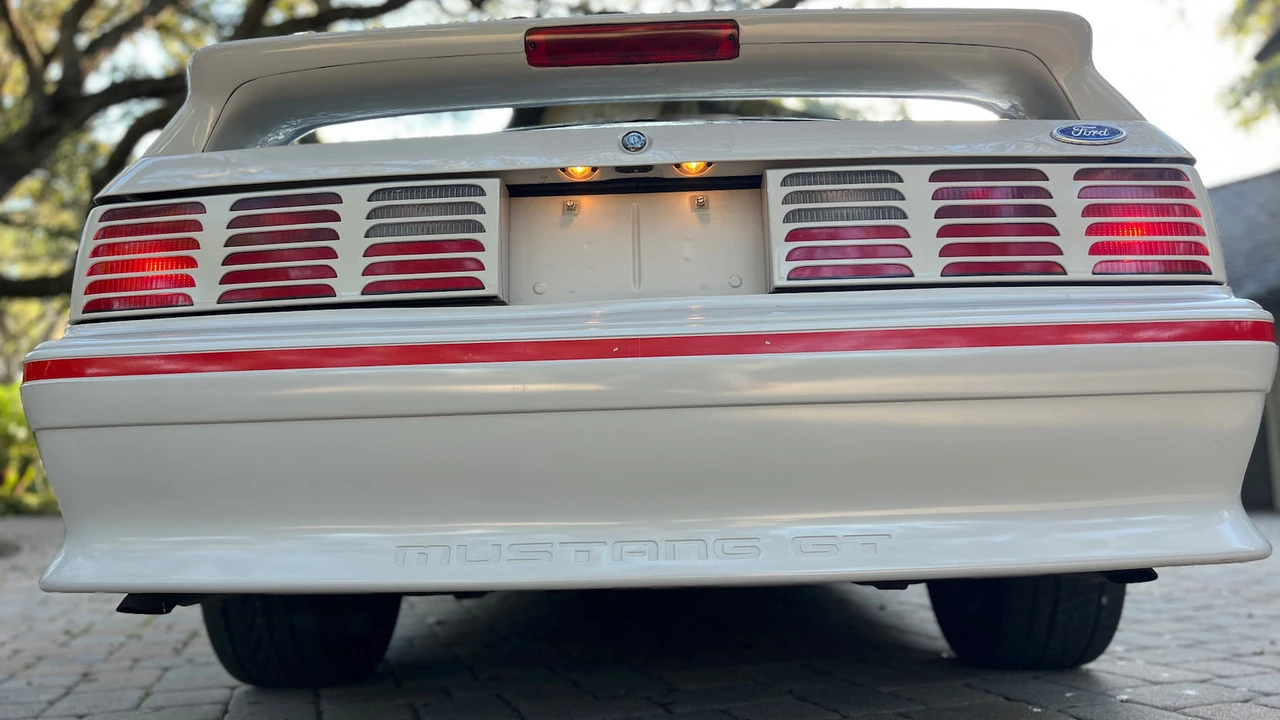 1988 Ford Mustang GT 3rd Gen - Image 11 of 17