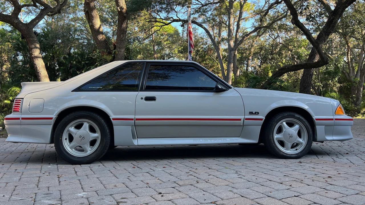 1988 Ford Mustang GT 3rd Gen - Image 17 of 17