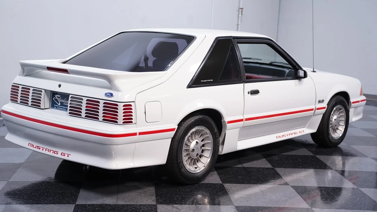 1988 Ford Mustang GT 3rd Gen - Image 12 of 21