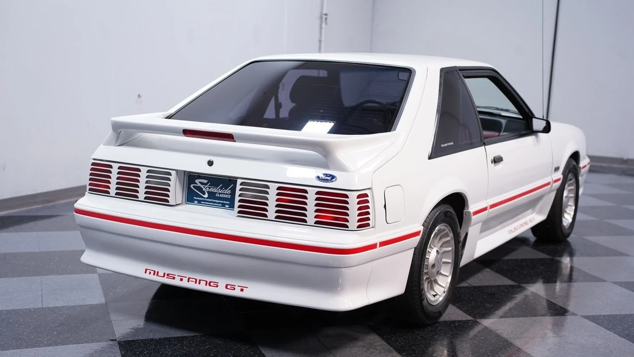 1988 Ford Mustang GT 3rd Gen - Image 11 of 21