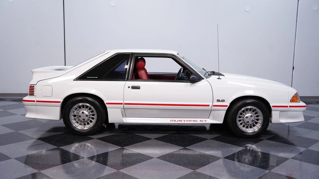 1988 Ford Mustang GT 3rd Gen - Image 13 of 21