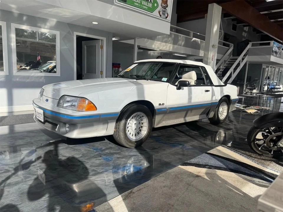 1988 Ford Mustang GT 3rd Gen - Image 2 of 31