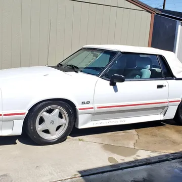 1988 Ford Mustang GT 5.0 Convertible