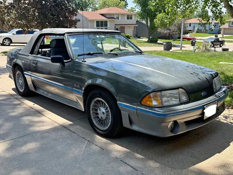 1988 Ford Mustang GT 5.0 Convertible