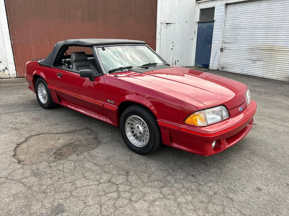 1988 Ford Mustang GT 3rd Gen - Image 13 of 31