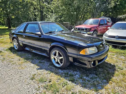 1988 Ford Mustang GT Hatchback 2D