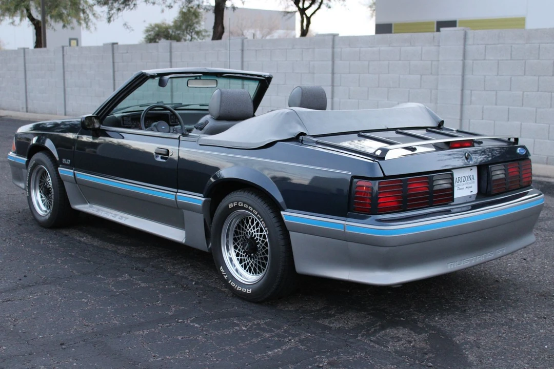 1988 Ford - Image 9 of 31