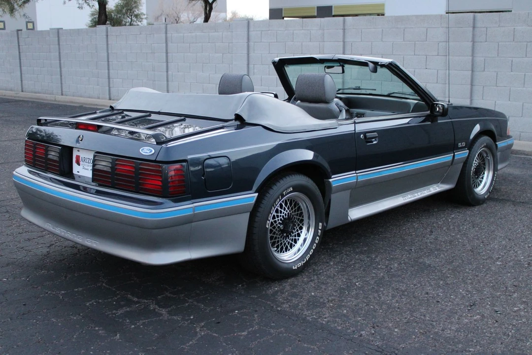 1988 Ford - Image 28 of 31