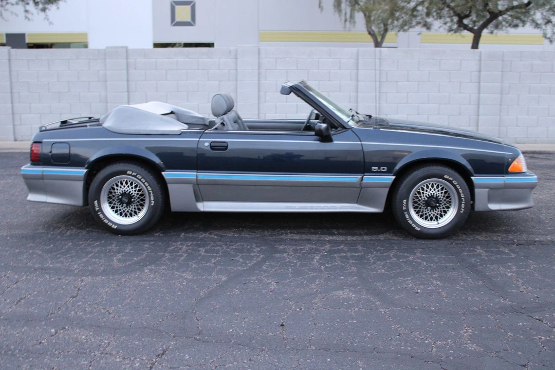1988 Ford - Image 14 of 31