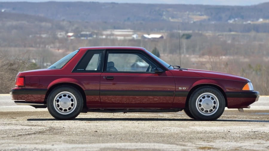 1988 Ford Mustang 3rd Gen - Image 2 of 31