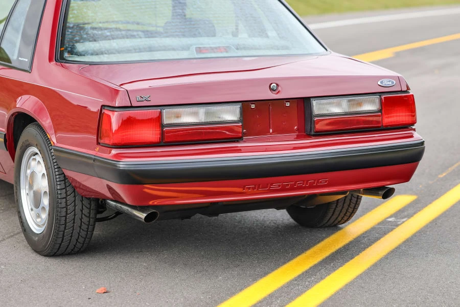 1988 Ford Mustang 3rd Gen - Image 20 of 31