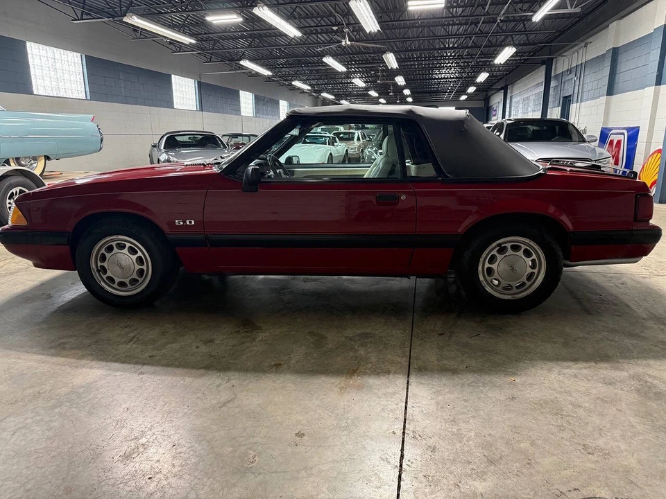 1988 Ford Mustang 3rd Gen - Image 4 of 31