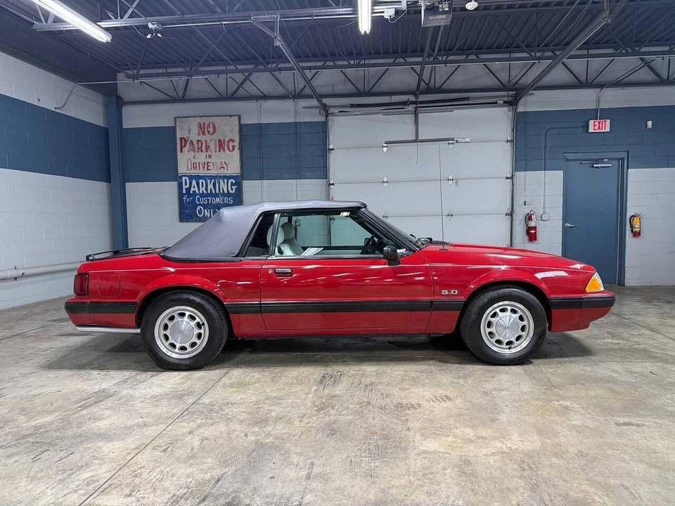1988 Ford Mustang 3rd Gen - Image 10 of 31