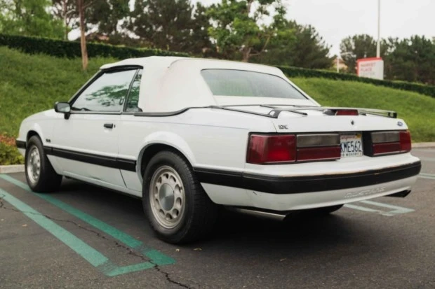 1988 Ford Mustang 3rd Gen - Image 2 of 8