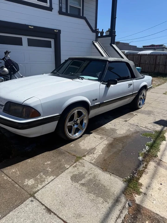 1988 Ford Mustang 3rd Gen - Image 2 of 4