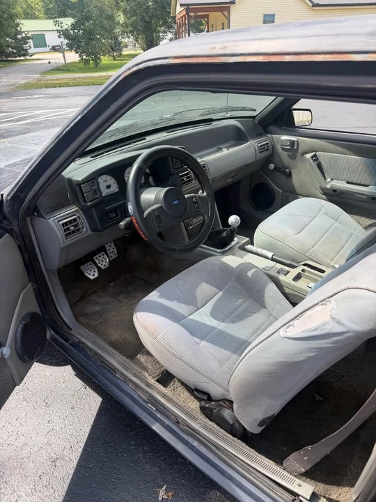 1988 Ford Mustang 3rd Gen - Image 5 of 8