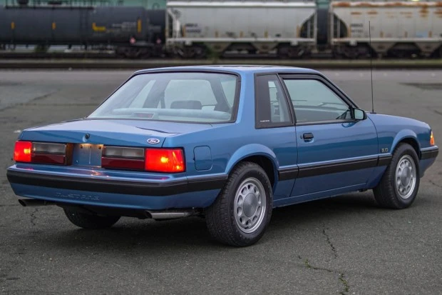 1988 Ford Mustang 3rd Gen - Image 2 of 8