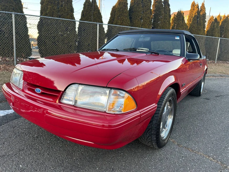 1988 Ford Mustang 3rd Gen - Image 16 of 31