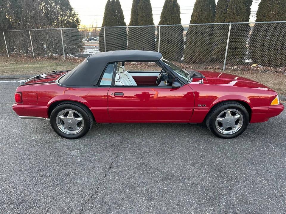 1988 Ford Mustang 3rd Gen - Image 6 of 31