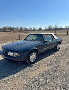 1988 Ford Mustang LX Convertible 2D