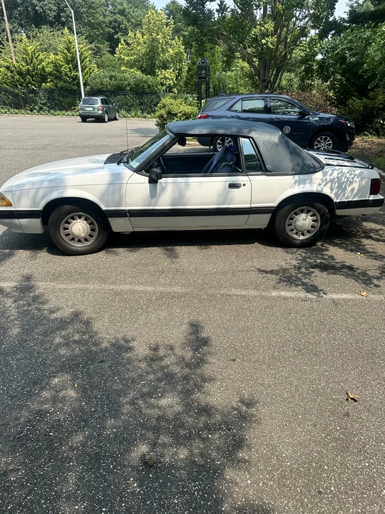 1988 Ford Mustang 3rd Gen - Image 9 of 31